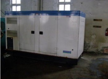 本溪康明斯150kw大型柴油二手发电机组